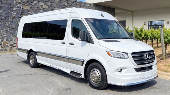 tacoma wine tour sprinter van rental
